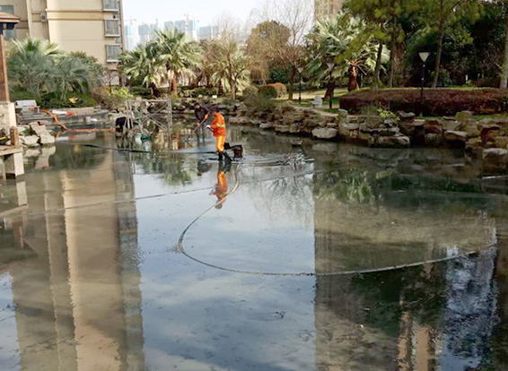 原州景观池淤泥清理
